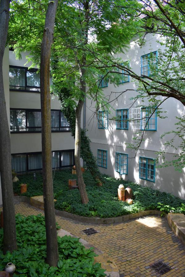 Zsolnay Negyed Vendégháza Pécs Exterior foto